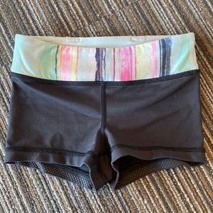 Ivivva active shorts